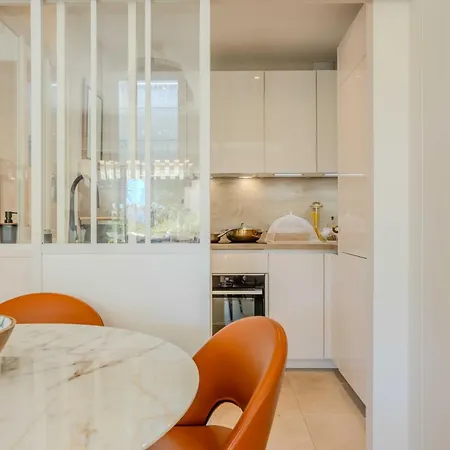 Bright A-c With Sea View - Apartmán Antibes